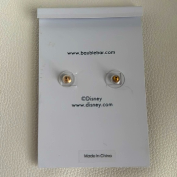 NWT BAUBLEBAR Disney Holiday Earrings. Mini Mouse. OS. - Picture 2 of 2